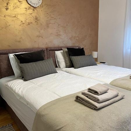 Apartman Studio Lusi 苏博蒂察 外观 照片
